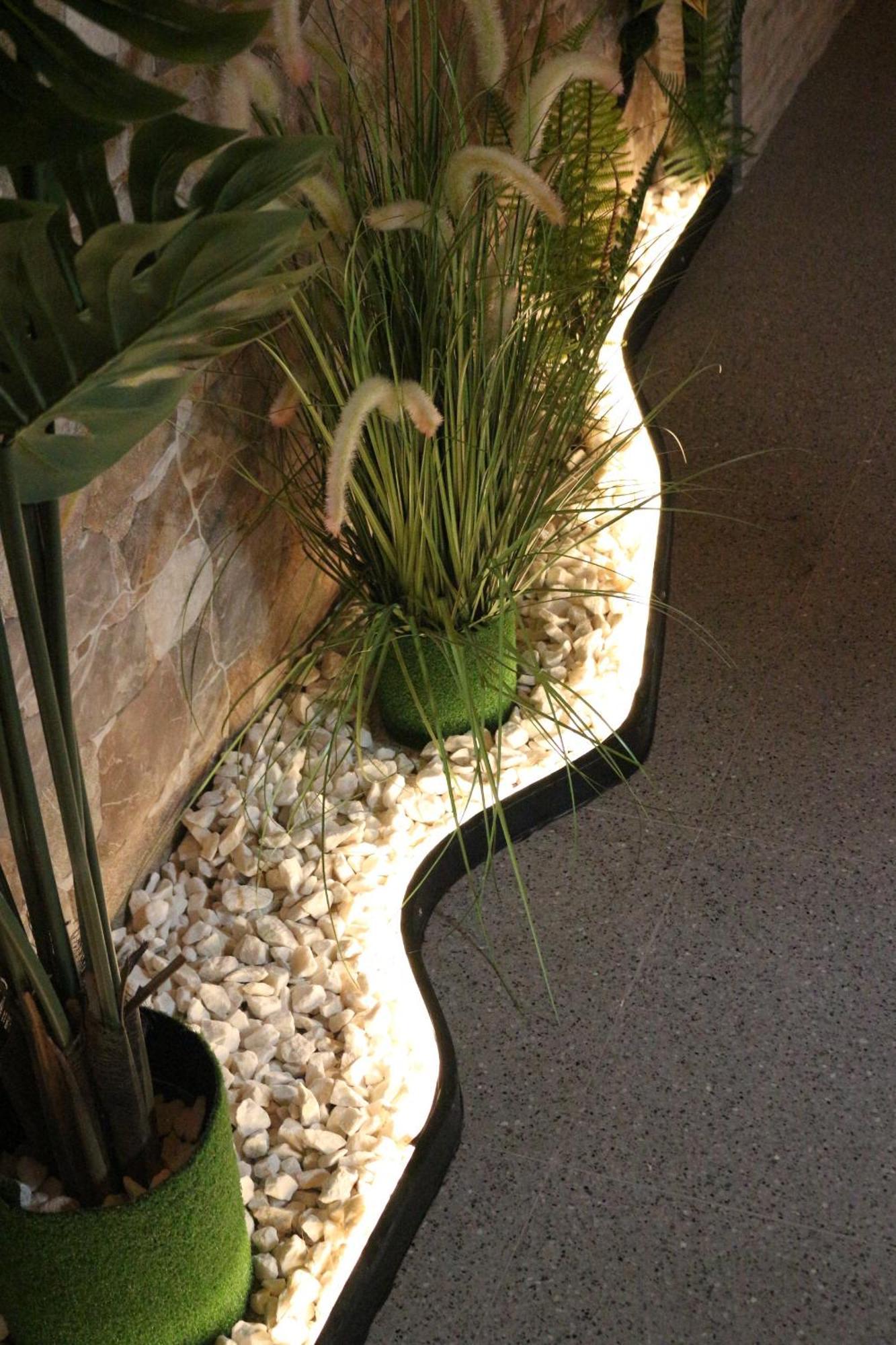 ולנסיה The Pod Suite Hostel Village מראה חיצוני תמונה